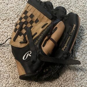 Rawlings Black and Tan Men's Baseball Glove